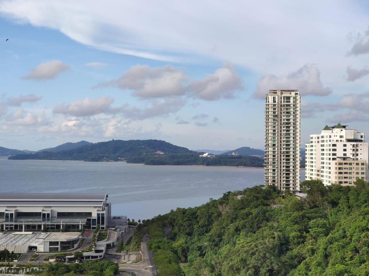 Sabahsuite@Jesselton Quay Kota Kinabalu Exterior photo
